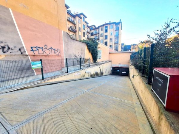 box auto in vendita a Torino in zona San Donato