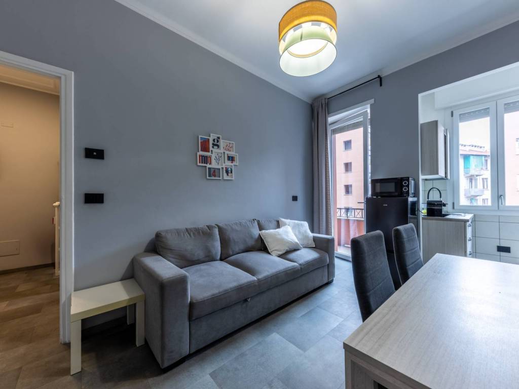 appartamento in vendita a Torino in zona Aurora