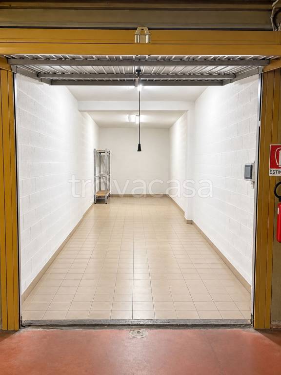 box auto in vendita a Torino in zona Cenisia