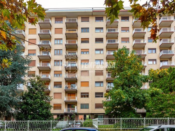appartamento in vendita a Torino in zona Lucento