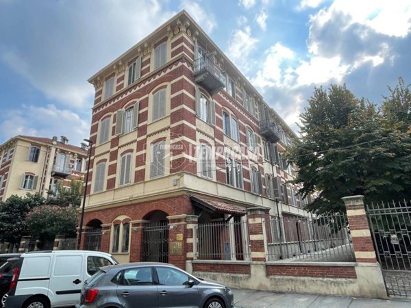 appartamento in vendita a Torino in zona Crocetta