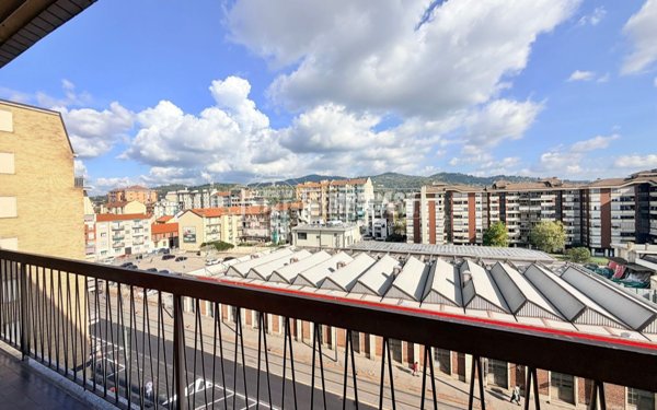 appartamento in vendita a Torino in zona Millefonti