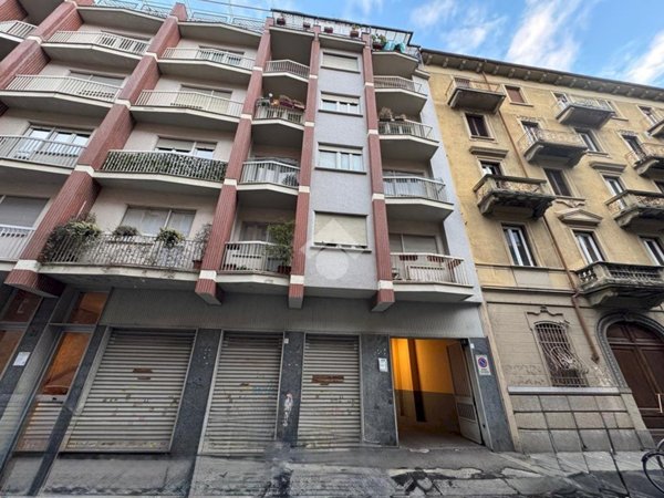 box auto in vendita a Torino in zona Crocetta