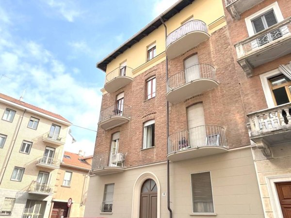 appartamento in vendita a Torino in zona Borgo San Paolo