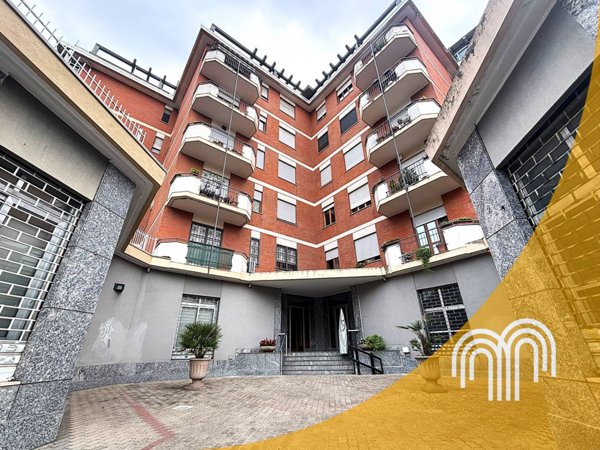 appartamento in vendita a Torino in zona Santa Rita