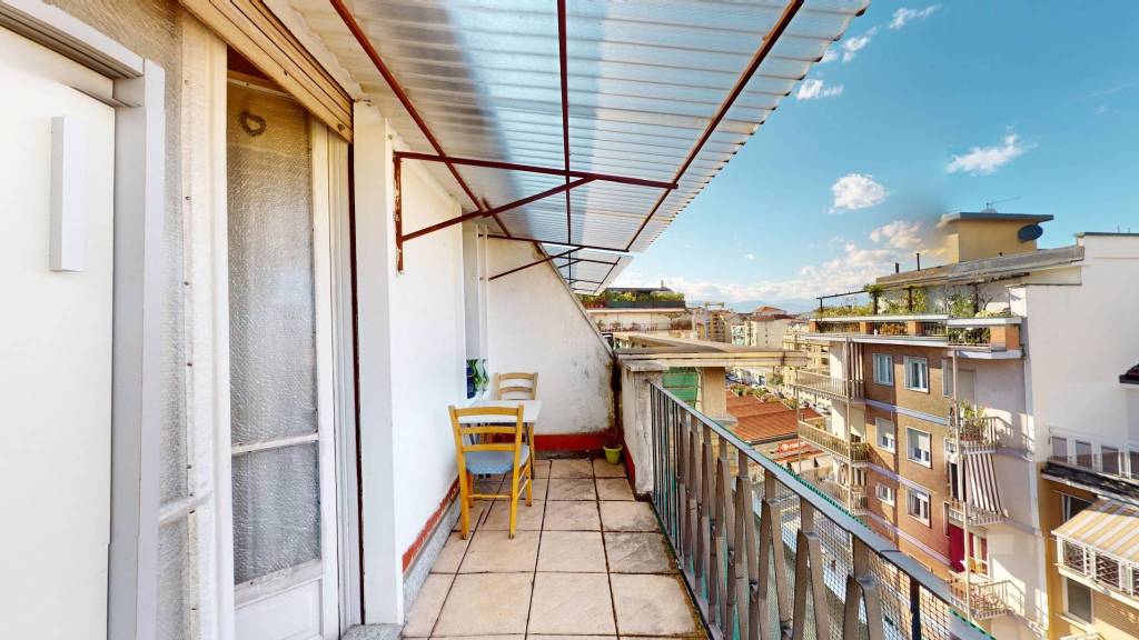 appartamento in vendita a Torino in zona Santa Rita