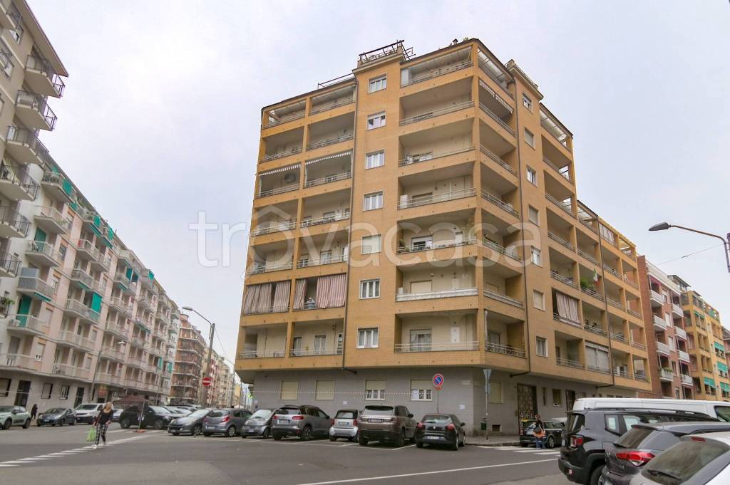 appartamento in vendita a Torino in zona Santa Rita