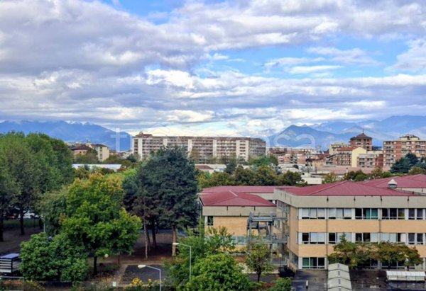 appartamento in vendita a Torino in zona Pozzo Strada