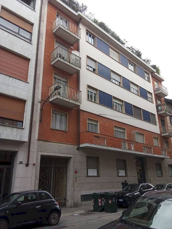 box auto in vendita a Torino in zona Crocetta