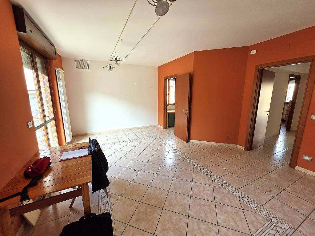 appartamento in vendita a Torino in zona Santa Rita