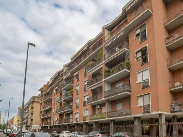 appartamento in vendita a Torino in zona Parella