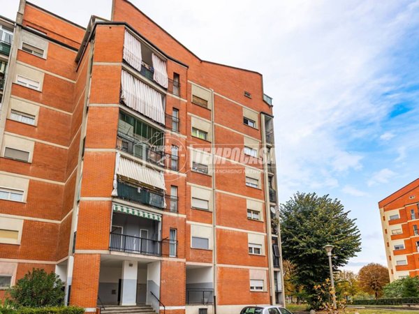 appartamento in vendita a Torino in zona Vallette