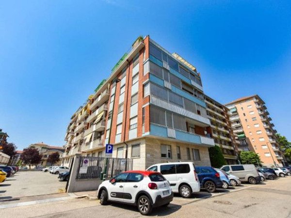 appartamento in vendita a Torino in zona Mirafiori Sud