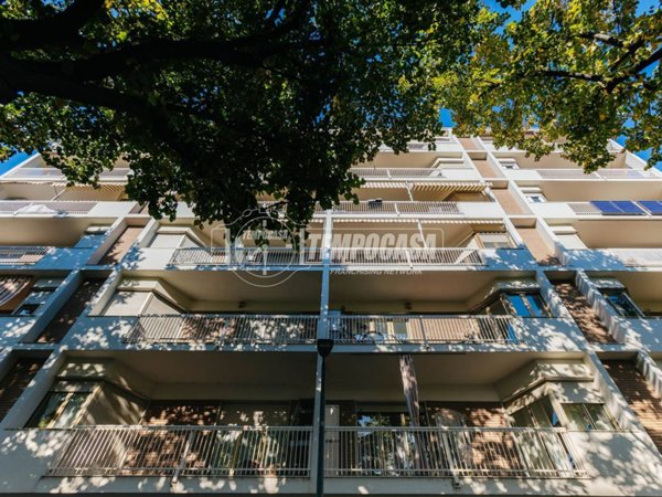 appartamento in vendita a Torino in zona Lingotto