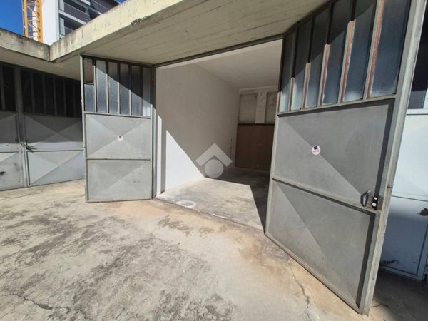box auto in vendita a Torino in zona Borgo San Paolo