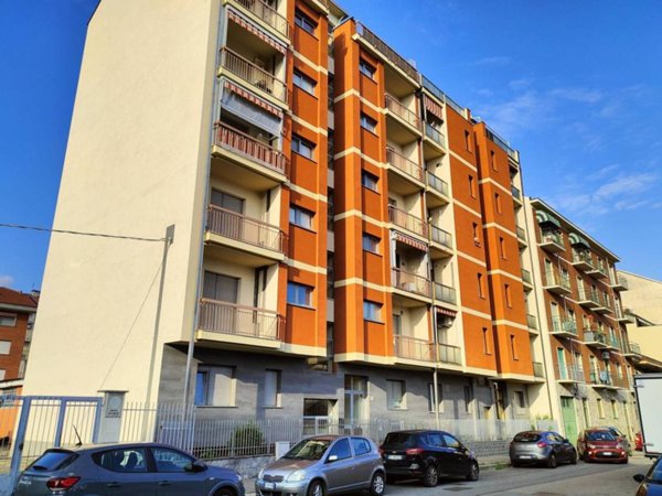 appartamento in vendita a Torino in zona Mirafiori Sud