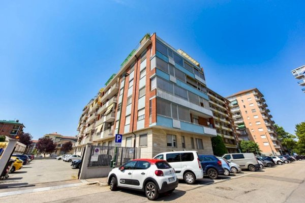 appartamento in vendita a Torino in zona Mirafiori Sud