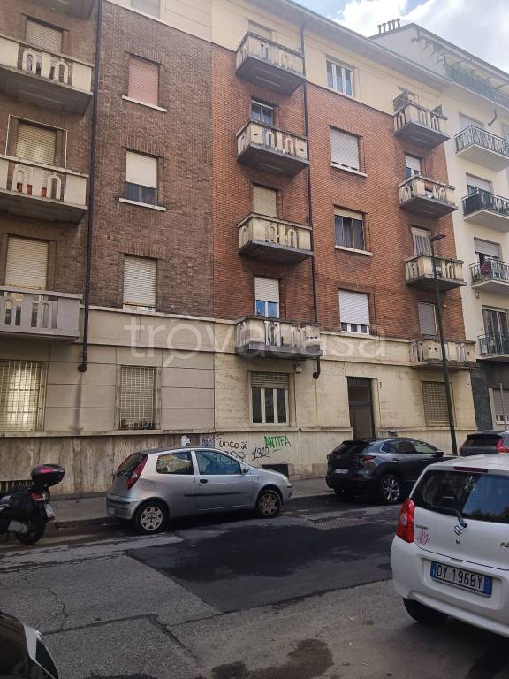 appartamento in vendita a Torino in zona Borgo San Paolo