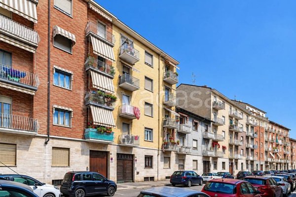 appartamento in vendita a Torino in zona Borgata Vittoria