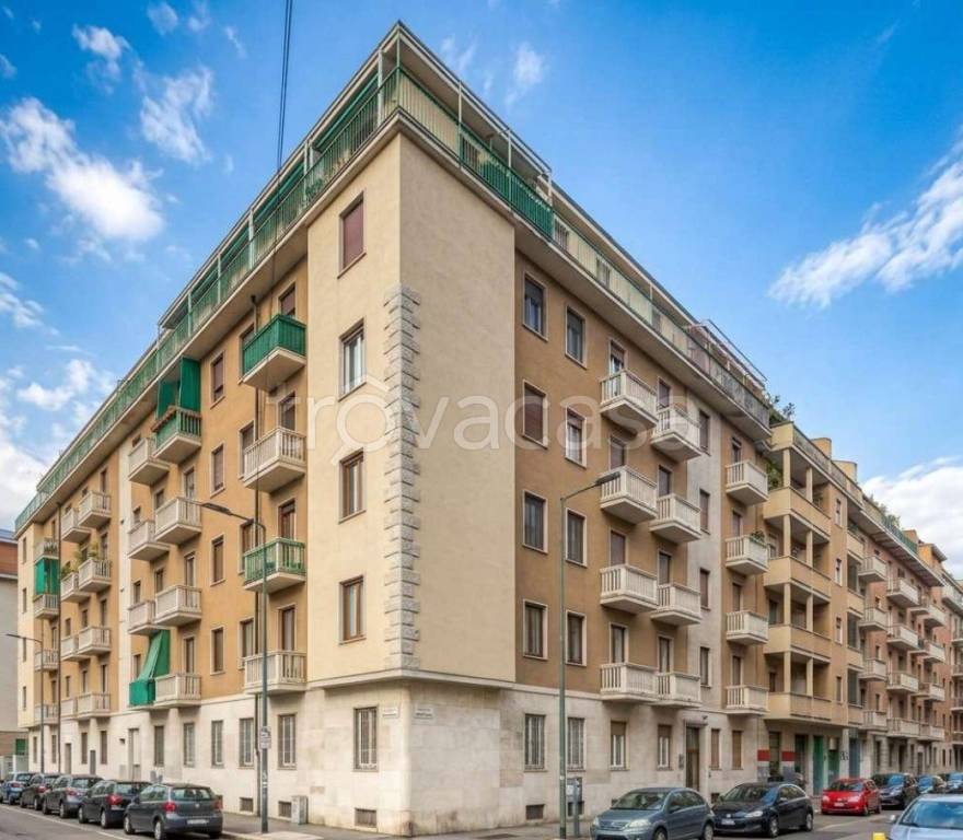 appartamento in vendita a Torino in zona Santa Rita