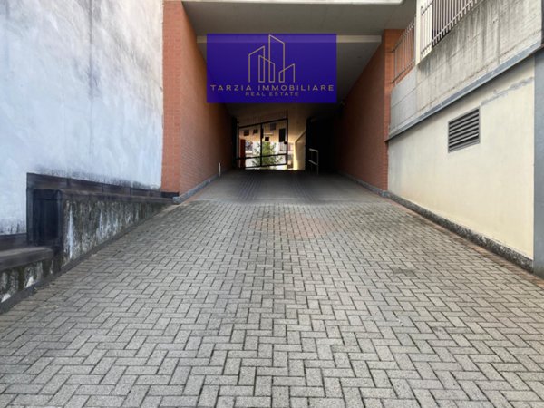box auto in vendita a Torino in zona Lingotto