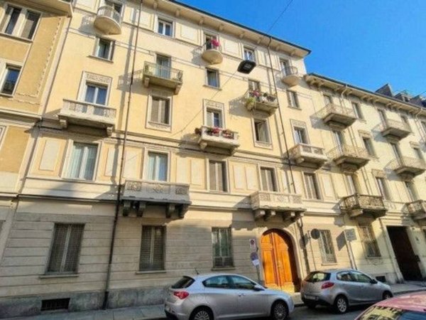 appartamento in vendita a Torino in zona Vanchiglietta