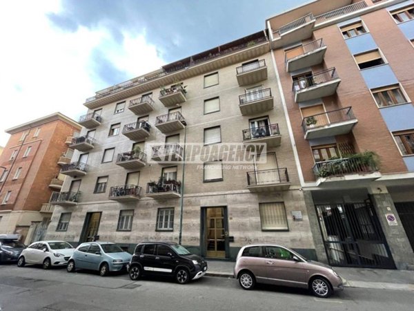 appartamento in vendita a Torino in zona Campidoglio