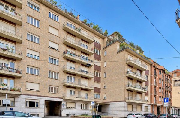 appartamento in vendita a Torino in zona Campidoglio