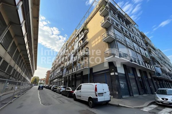 appartamento in vendita a Torino in zona Barca