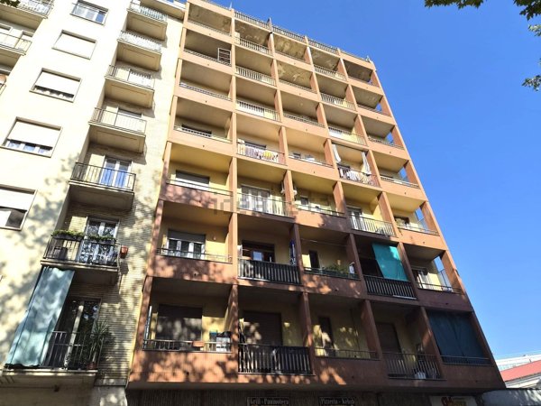 appartamento in vendita a Torino in zona Lucento