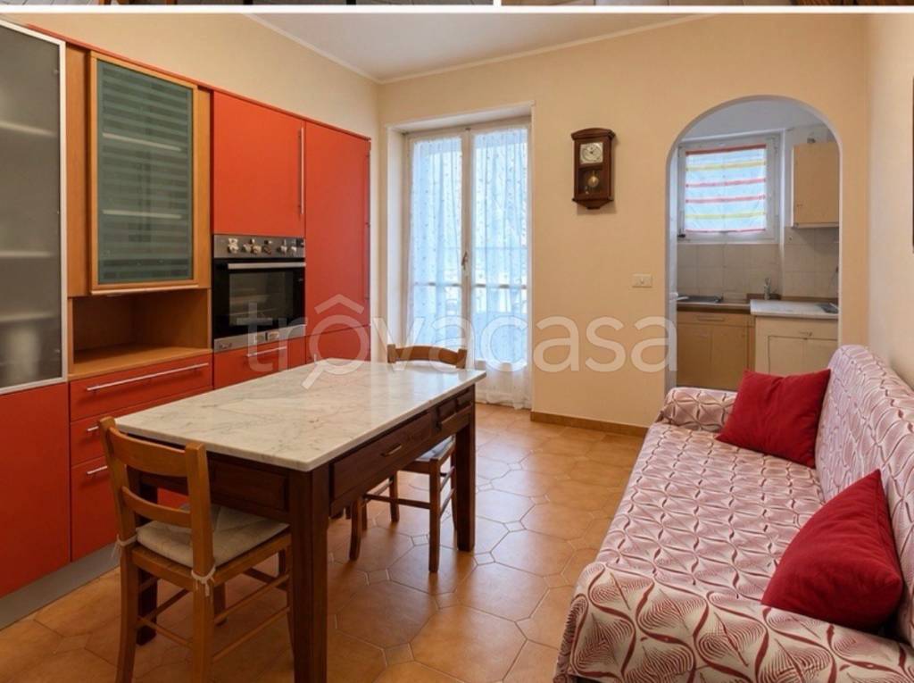 appartamento in vendita a Torino in zona Santa Rita
