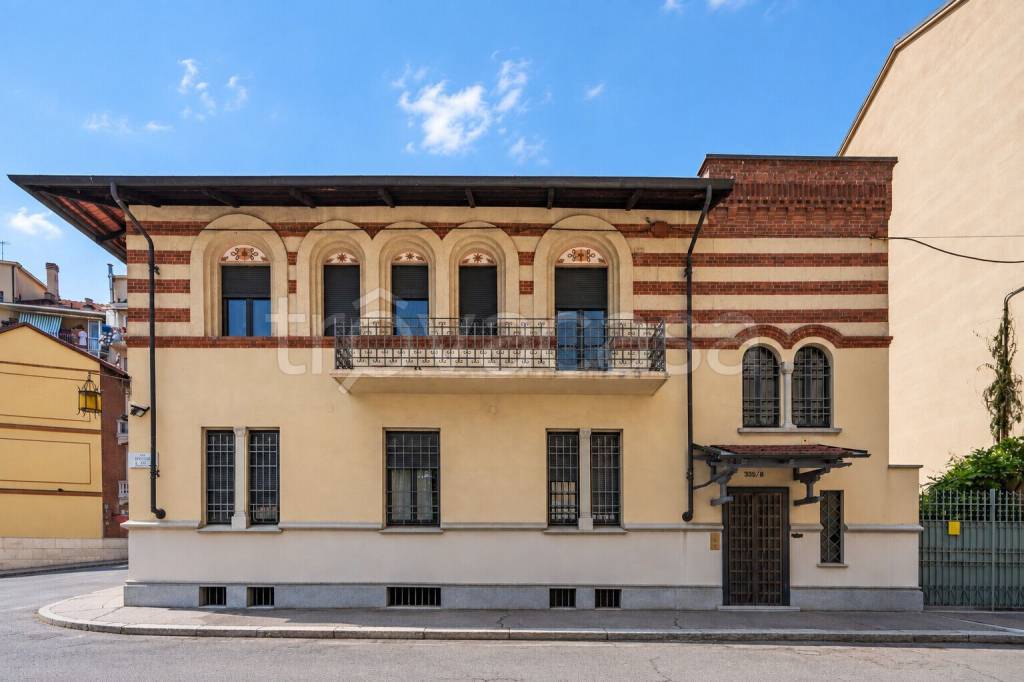 casa indipendente in vendita a Torino in zona Pozzo Strada