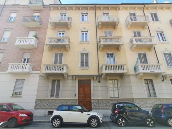 appartamento in vendita a Torino in zona Campidoglio
