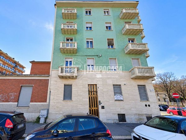 appartamento in vendita a Torino in zona Lucento