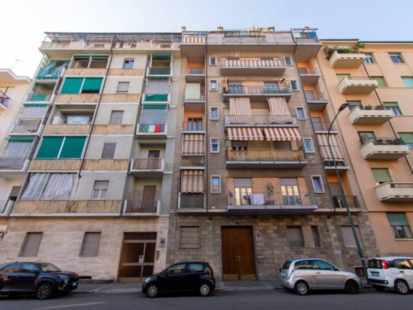 appartamento in vendita a Torino in zona Millefonti