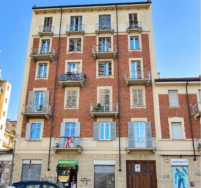 appartamento in vendita a Torino in zona San Salvario