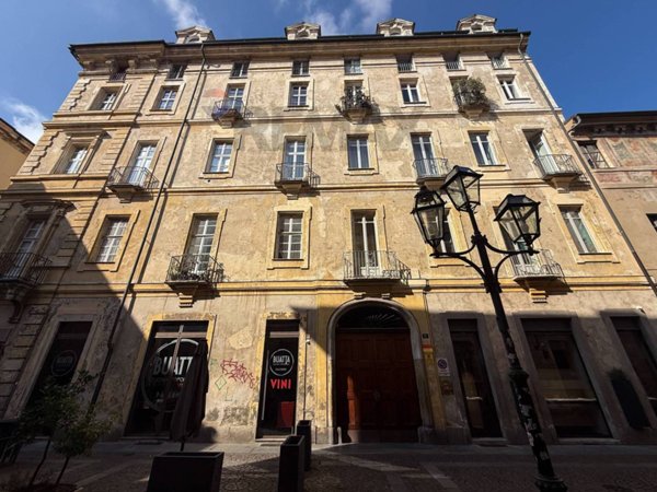 appartamento in vendita a Torino in zona Centro Storico