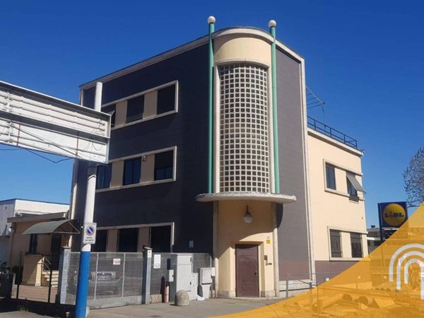 ufficio in vendita a Torino in zona Barriera di Milano
