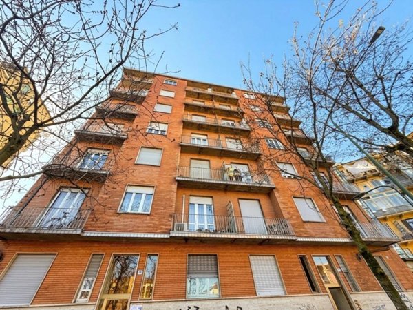 appartamento in vendita a Torino in zona Millefonti