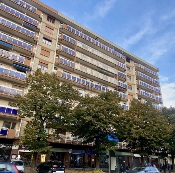 appartamento in vendita a Torino in zona Lingotto