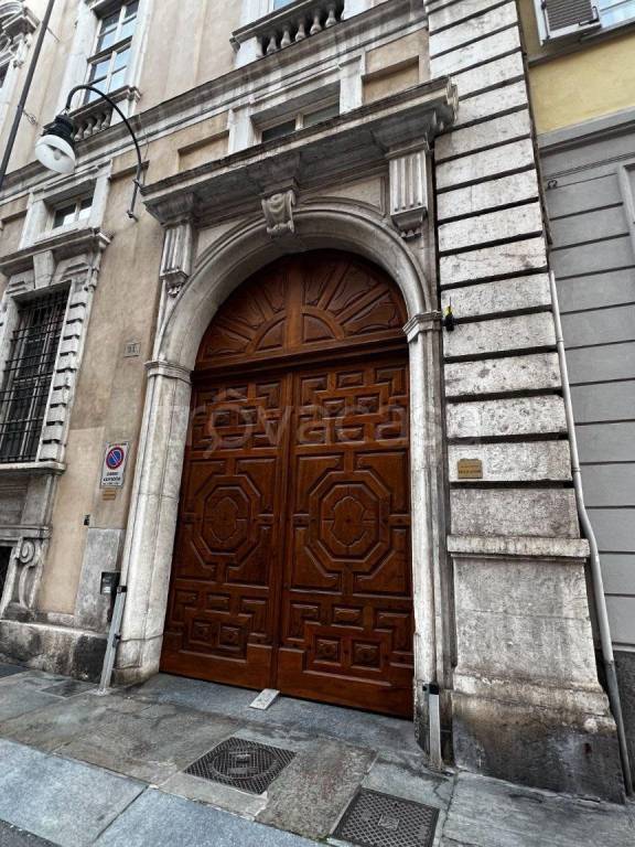 box auto in vendita a Torino in zona Centro Storico