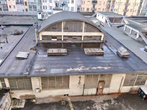 intera palazzina in vendita a Torino in zona Lingotto