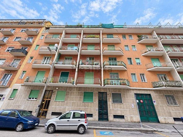 appartamento in vendita a Torino in zona Lingotto