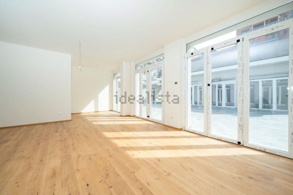 appartamento in vendita a Torino in zona Cit Turin