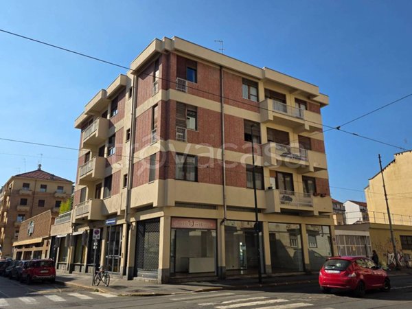 appartamento in vendita a Torino in zona Parella