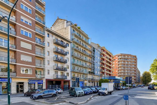 appartamento in vendita a Torino in zona Santa Rita