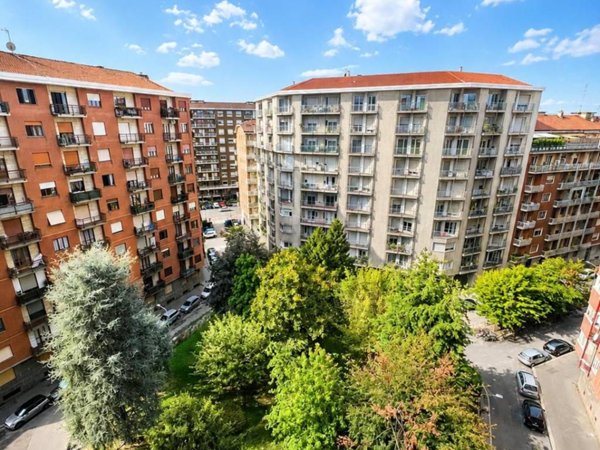 appartamento in vendita a Torino in zona Santa Rita