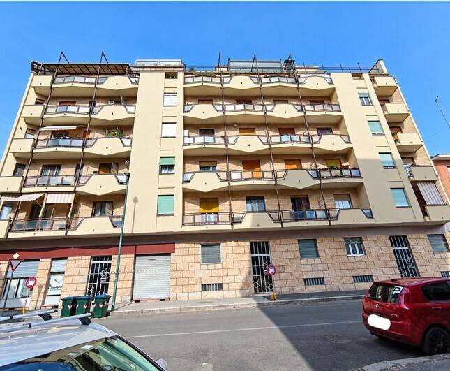appartamento in vendita a Torino in zona Lucento