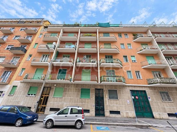 appartamento in vendita a Torino in zona Lingotto