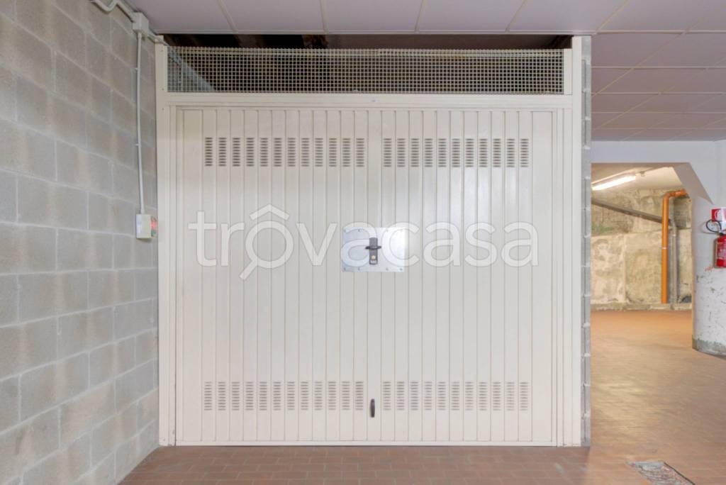 box auto in vendita a Torino in zona Borgo San Paolo